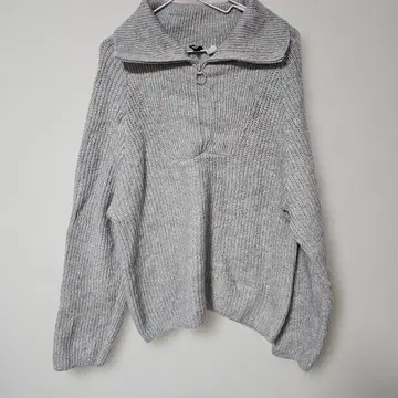 새상품급 H&M 그레이 지퍼 스웨터 (S) 사이즈