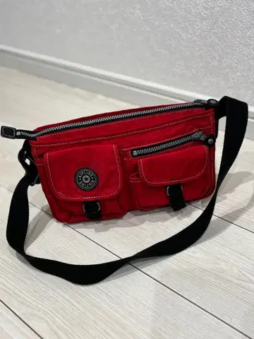 Kipling 키플링 새상품급 레드 숄더백