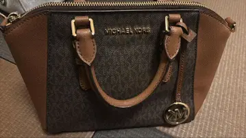 MICHAEL KORS 숄더백 브라운