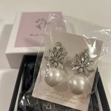 Best Wishes 펄 크리스탈 귀걸이