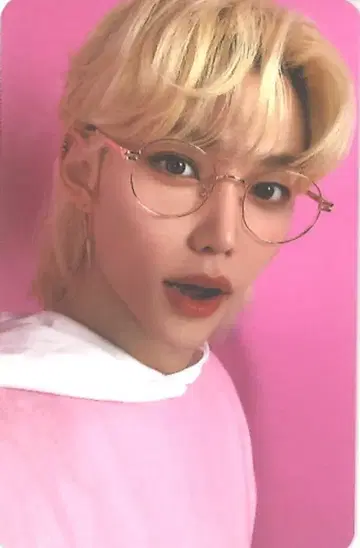 StrayKids WAVE7 FELIX NACIFIC 콜라보 핑크