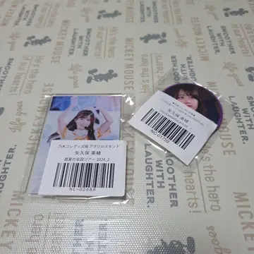 노기자카46 야쿠보 미오 아크릴 스탠드 & 캔뱃지