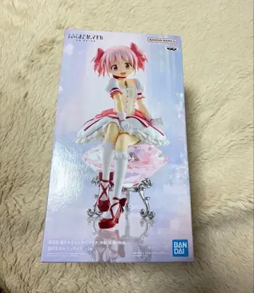 BANDAI 마도카 마기카 피규어