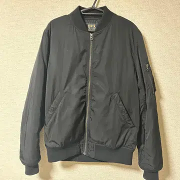 MA-1 플라이트 자켓