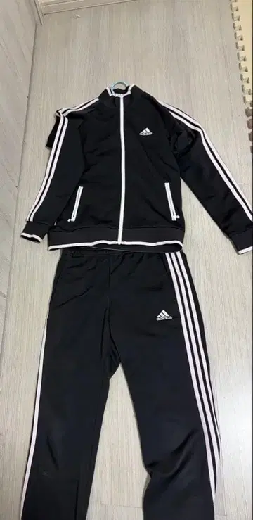 adidas 저리 셋업 블랙 옅은 핑크