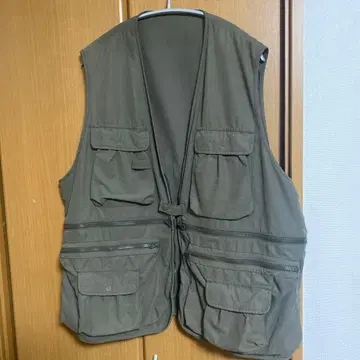 FreshService 트래블 베스트 카키