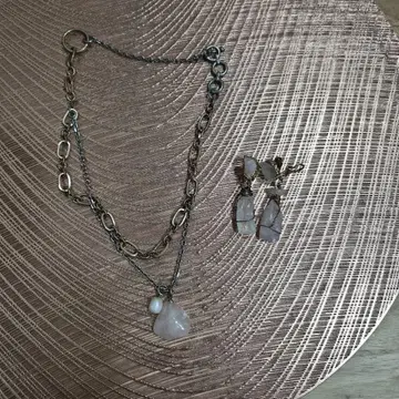 zara 로즈쿼츠 목걸이 귀걸이 세트