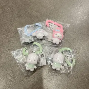 산리오 컬러풀 카라비너 마스코트 참 마이멜로디 시나모롤 포차코