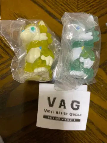VAG 10주년 오오카미군 가챠 2종 세트