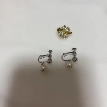 펄 장식 귀찌 네잎 클로버 핑 2점 일괄