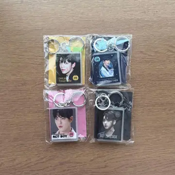 TXT 수빈 MOA CON 캡슐 토이