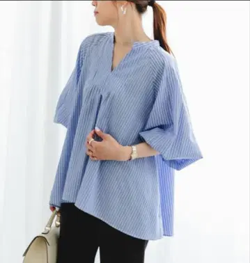 [ 미사용 새상품 ] F by ROSSO 이지 린넨 볼륨 블라우스 블루