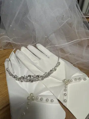 웨딩 그로브, 티아라, 베일 세트