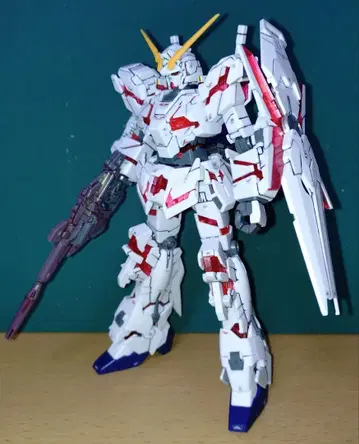 HG_RX0 UNICORN GUNDAM (Destroy mode)