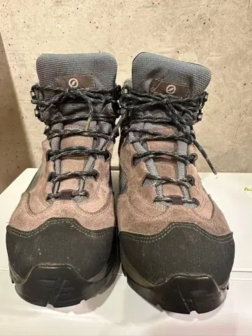 Scarpa 등산화 그레이 방수