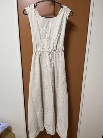 mystic 슬리브리스 린넨 원피스