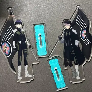 괴수8호 아크릴 스탠드 나루미 호시나 2세트