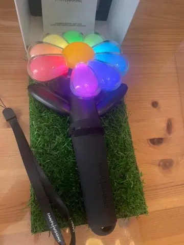 G-DRAGON OFFICIAL LIGHT STICK