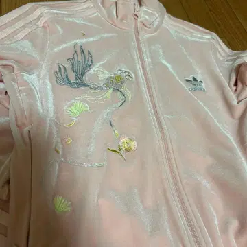 [ 새상품급 ] adidas 자수 벨로아 저리 상의 아디다스 레어