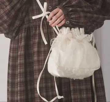 merry jenny Butterfly 튤 미니백 아이보리