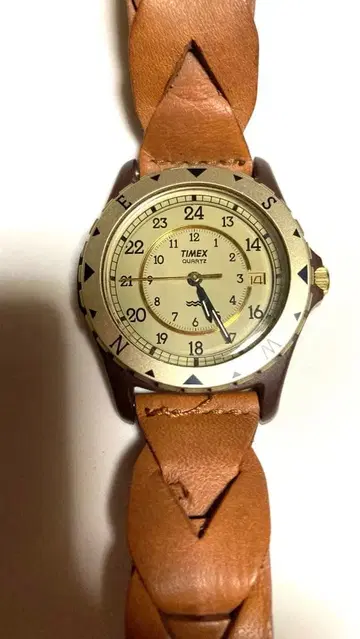 TIMEX 쿼츠 골드 다이얼 가죽