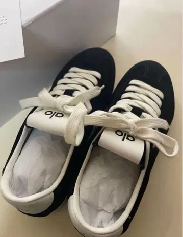 alo ALO RUNNER 스니커즈 블랙 23cmUS M6 W7.5