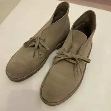 CLARKS ORIGINALS 처카 부츠 6.5 UK 베이지