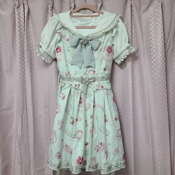 LIZLISA salon de fraise 패턴 원피스