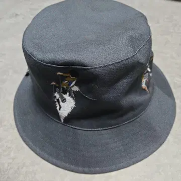 진격의 거인 그라니프 graniph 리버서블 버킷햇 토벌