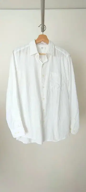 화이트 긴팔 셔츠 린넨 소재 밴드 카라 셔츠 2개 세트