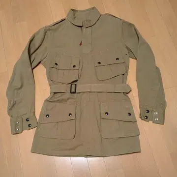 버즈릭슨 파라트루퍼