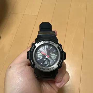 G-SHOCK 블랙 아날로그 디지털 시계