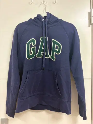 GAP 네이비 그린 후드 부착 후드티 S 사이즈