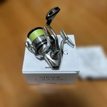 SHIMANO STRADIC C3000HG 스피닝 릴