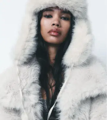 ZARA 플라이트 캡