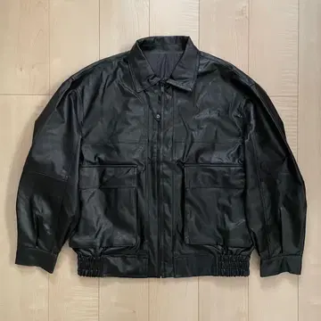 블랙 가죽 자켓