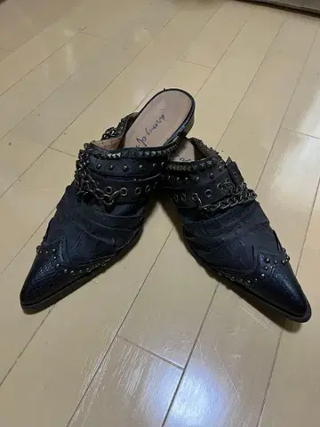 체인 벨트 샌들 스터드 뮬 Y2K 그런지 갸루 남자