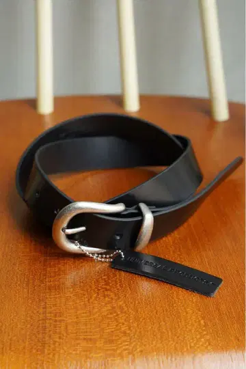 UNIVERSAL PRODUCTS. LEATHER BELT[BLACK]