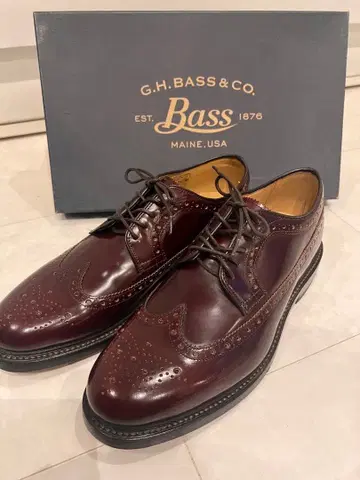 G.H. BASS & CO. 버건디 윙팁 로퍼