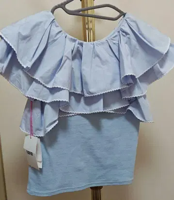 택 포함 새상품 FURFUR 퍼퍼 반팔 프릴 상의