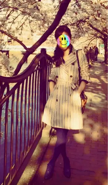 [ 새상품급 레어 ] Lois CRAYON 아이보리 스트라이프 트렌치코트