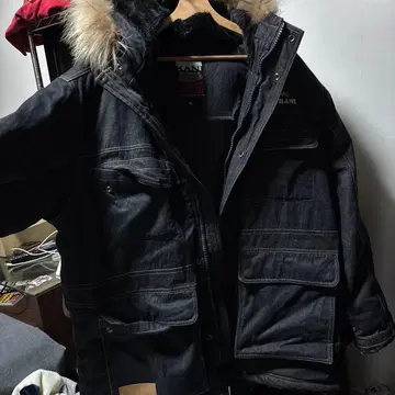 칼카니 다크 데님 다운 자켓