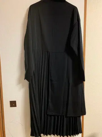 안티카 아지메 플리츠 원피스