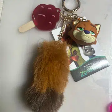 주토피아 닉 입체 참 꼬리 디즈니 새상품