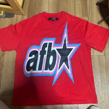 afb 그래픽 T셔츠 M 사이즈 빨간색