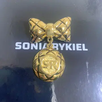 SONIA RYKIEL 골드 브로치 리본