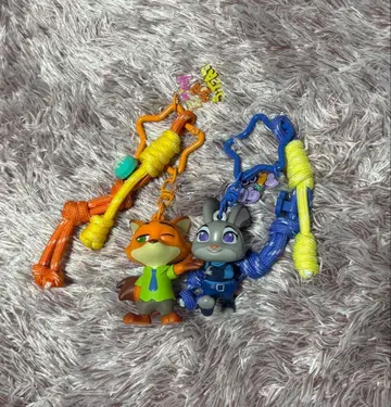 주토피아2 닉 & 주디 키링 스트랩