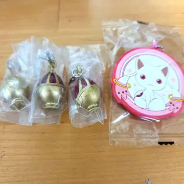 마마마 토모에 마미 사쿠라 쿄코 큐베 메지루시 액세서리 러버 키링