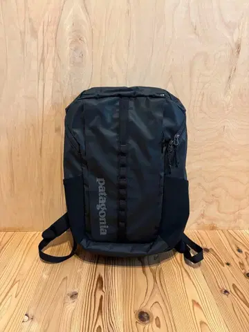 파타고니아 블랙홀 팩 25L