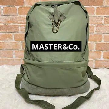 새상품급 MASTER&Co. 카라비너 포함 스웨이드 하단 백팩 올리브